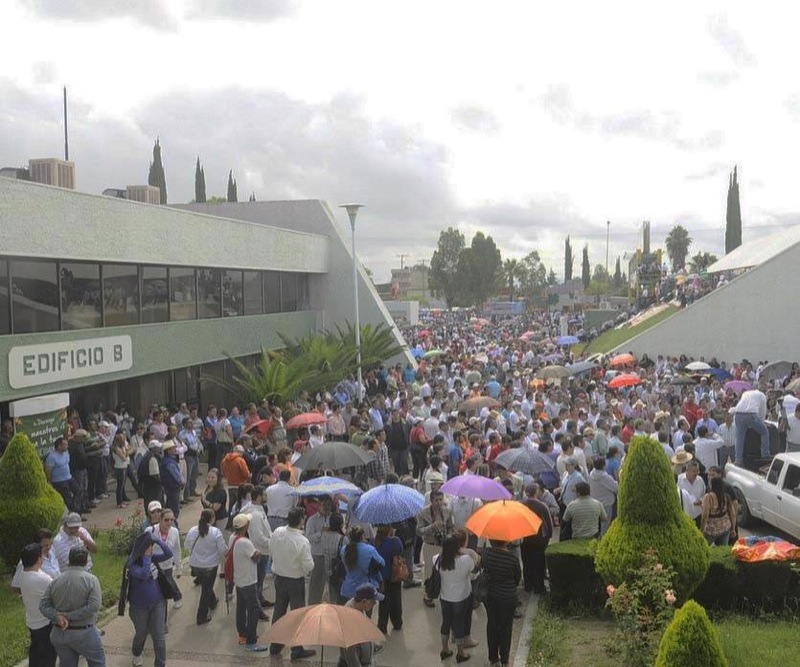 La CNTE en Durango dio una muestra de poderío político el pasado 24 de junio con más de 10 mil profesores protestando por la imposición de la reforma educativa.