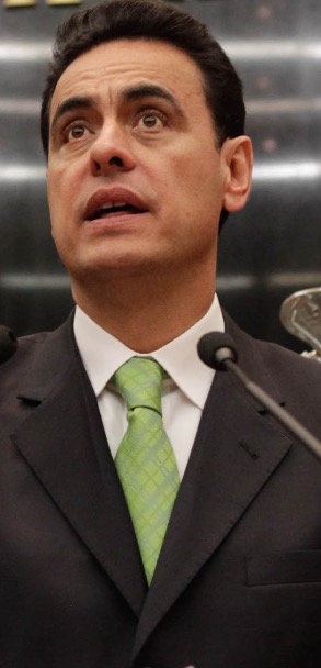 El ex gobernador y actual senador, Ismael Hernández Deras, en su sexenio inició la era del yunquismo depredador en Durango.