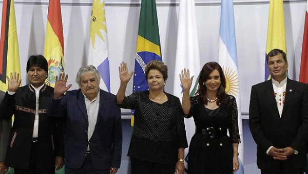 AMLO está muy lejos de parecerse siquiera un poco a los gigantes de la izquierda latinoamericana.