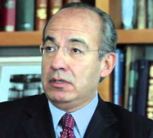 Felipe Calderón, entregó al gobierno estadounidense la política exterior mexicana en las materias económica y de seguridad.